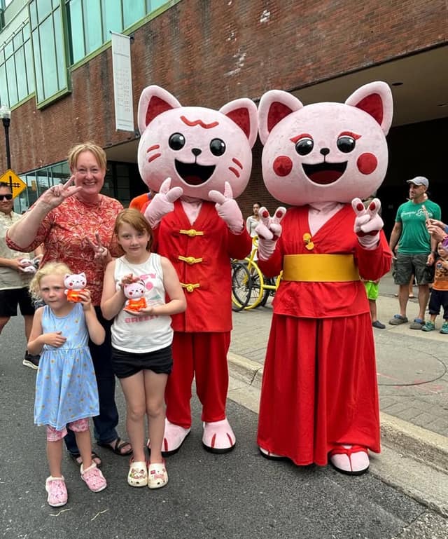 A great night at the Far East Asian Night Market!