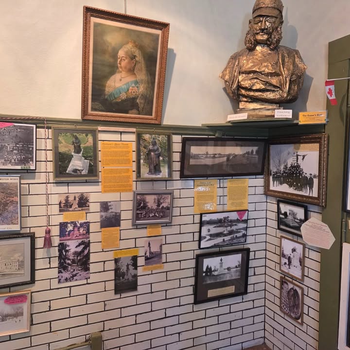 🖼️ Stepping into the Victoria Park Gallery feels like stepping back in time — and I loved sharing this gem with my family.